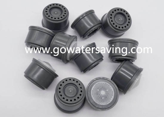 needle sprayer faucet aerator